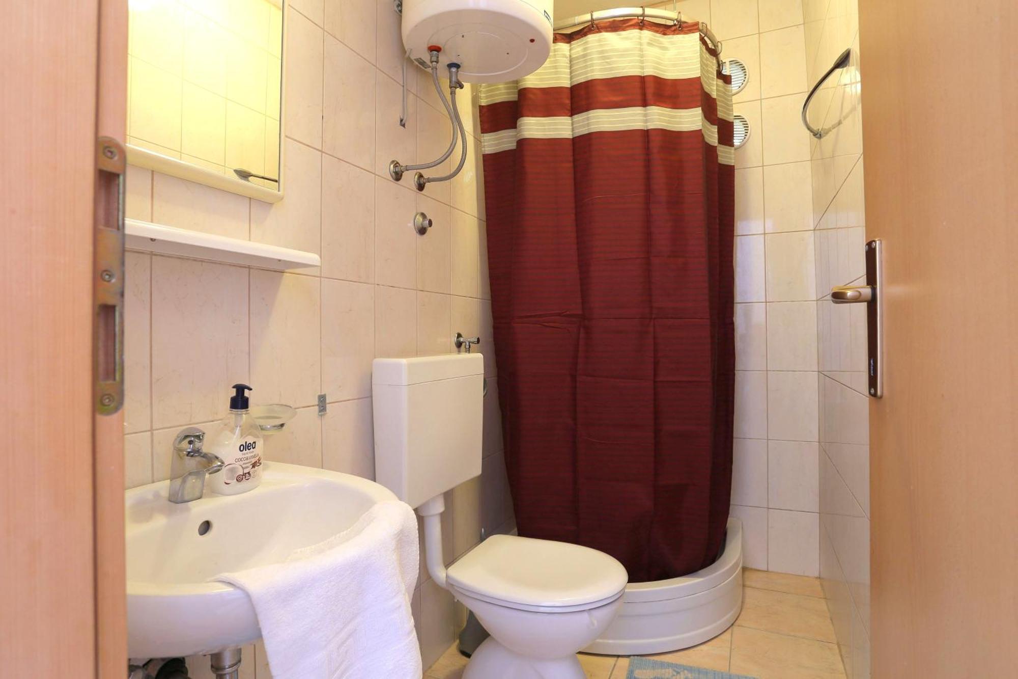 Double Room Tucepi 5263D Bagian luar foto